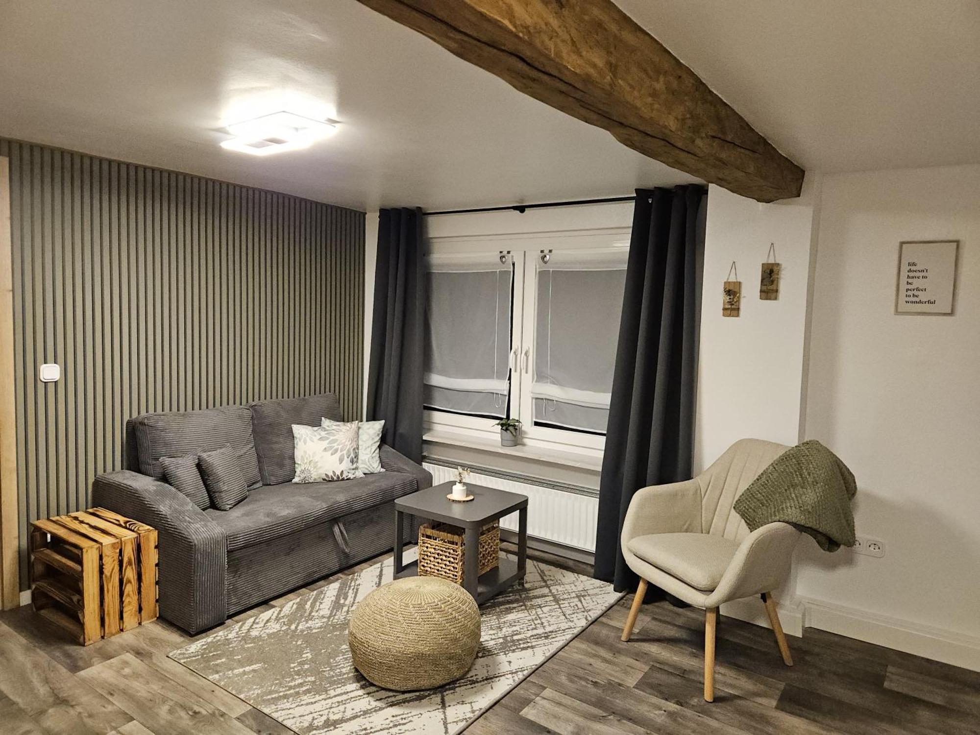 Gemuetliche Ferienwohnung Im Westerwald - "Ferienwohnung Grau" Weitefeld Exterior photo